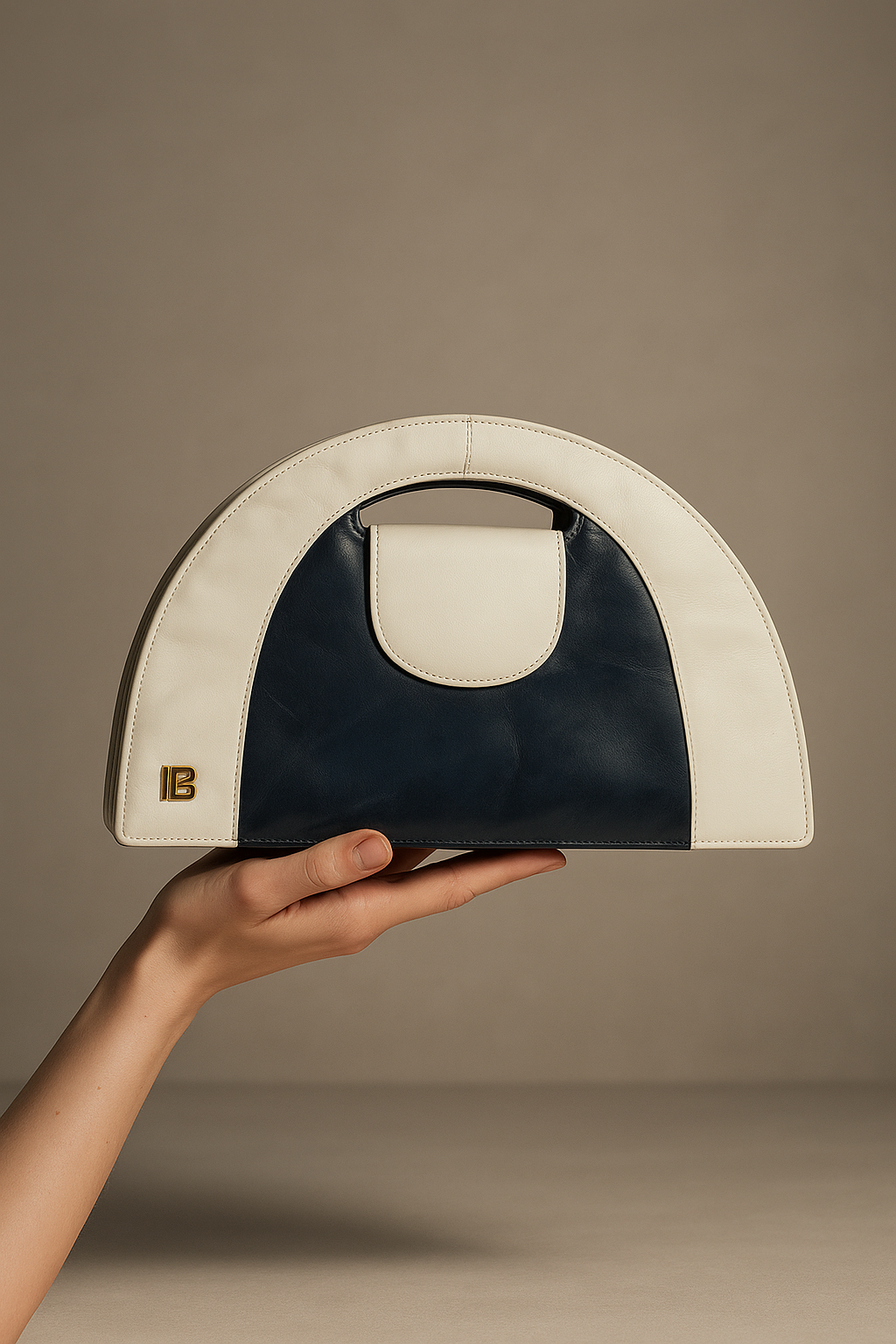 Originele leren tas van Pierre Balmain jaren '70