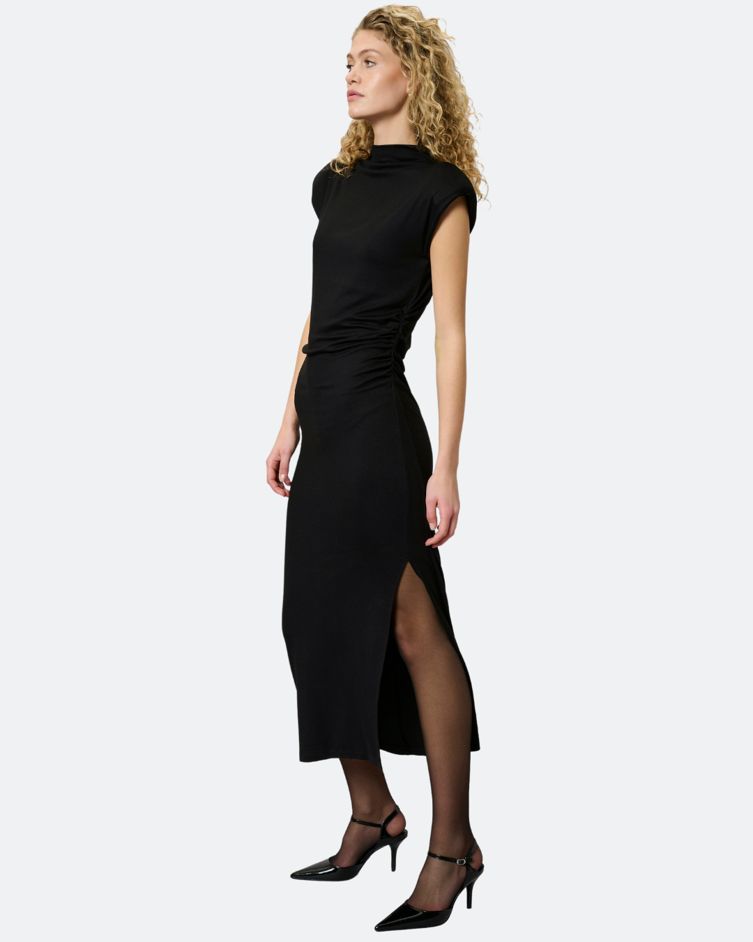 MWGiggo Long Dress Black by My Essential Wardrobe