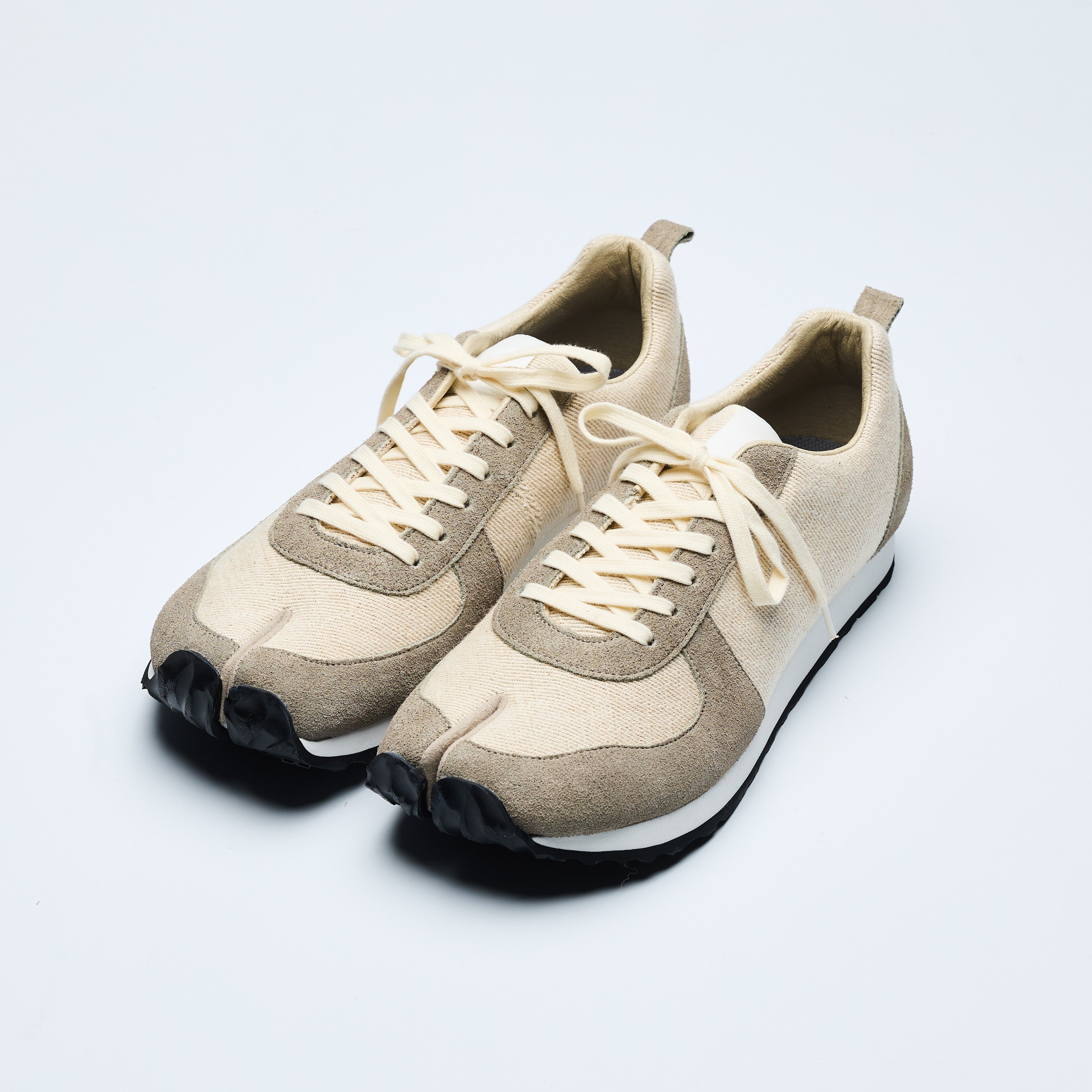 Tabito 34 Tabi Trainer – Classic Denim White Grey