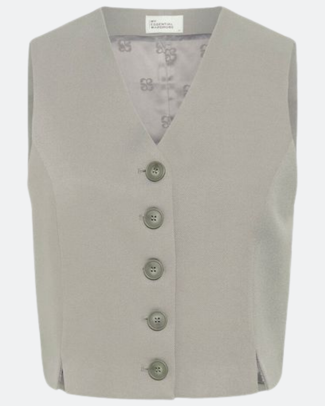 Disamw Vest – My Essential Wardrobe