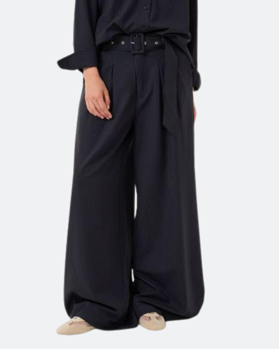 Vittamw High Wide Pants – My Essential Wardrobe