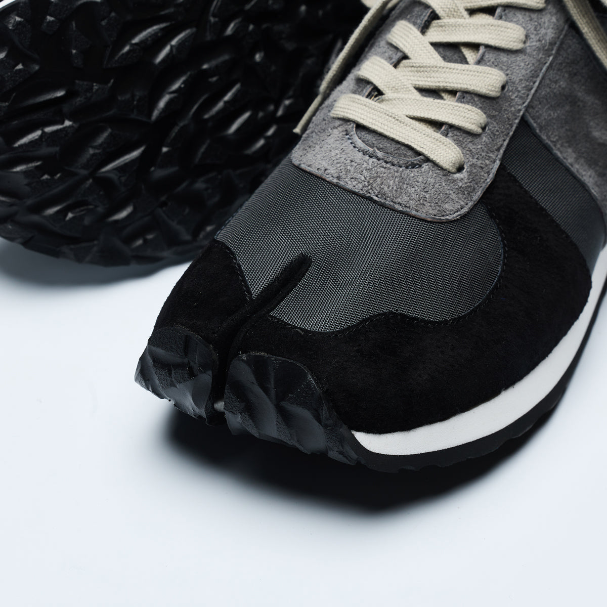 Tabito 34 Tabi Trainer – Charcoal