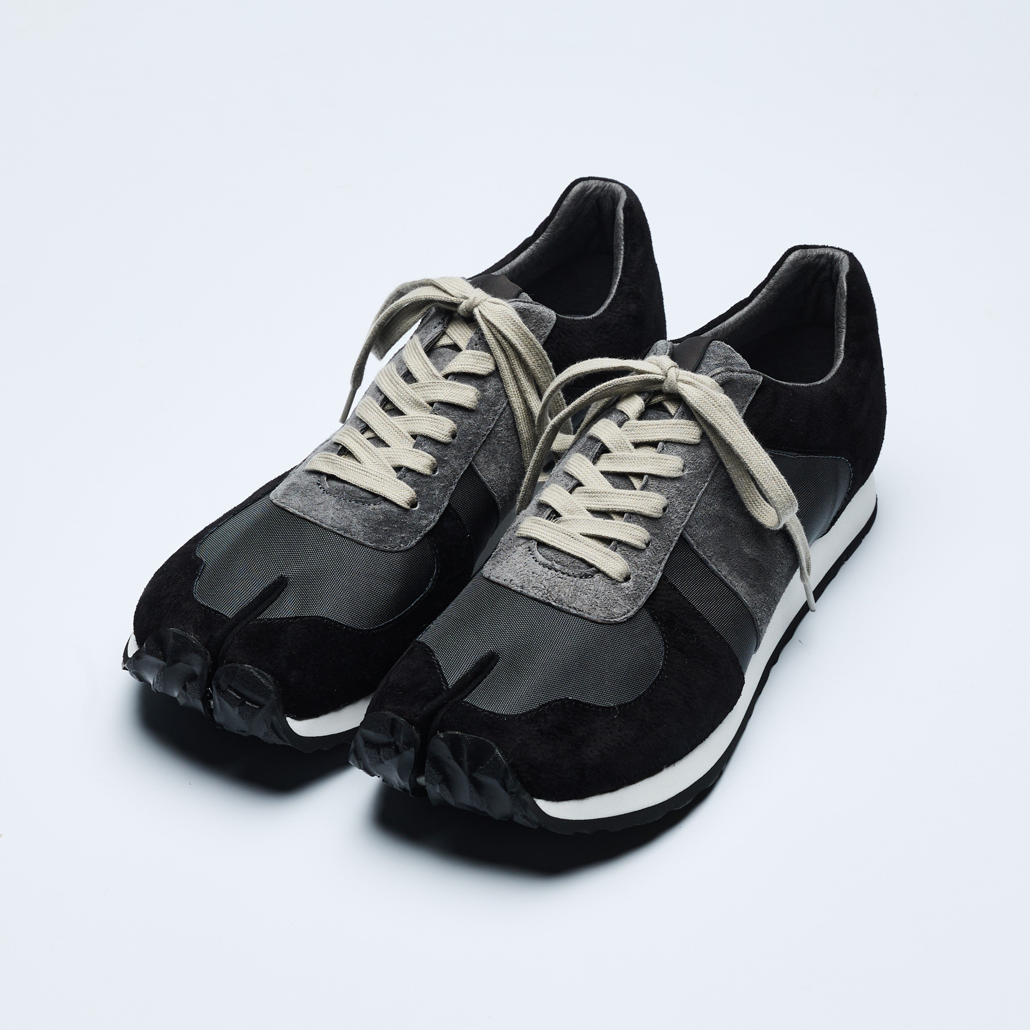 Tabito 34 Tabi Trainer – Charcoal